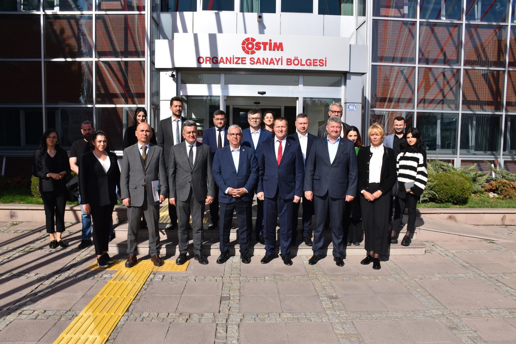 BELARUS HEYETİ OSTİM'İ ZİYARET ETTİ