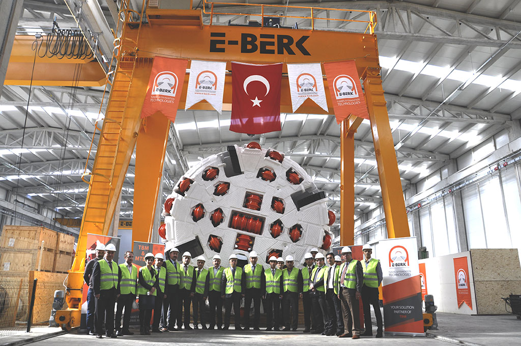 İLK YERLİ TÜNEL AÇMA MAKİNESİ - ÜRETEN 8. ÜLKE'YİZ E-BERK
