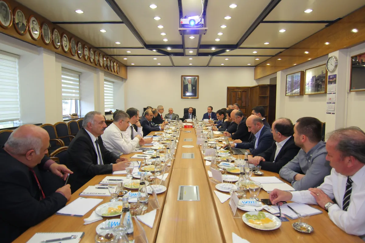 ARUS TCDD MKEK ve KARDEMİR KATILIMI İLE MİLLİ TEKER SETİ ÜRETİMİ TOPLANTISI YAPILDI