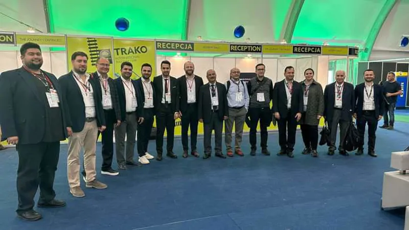 POLONYADA YAPILAN TRAKO FUARINA KATILDIK