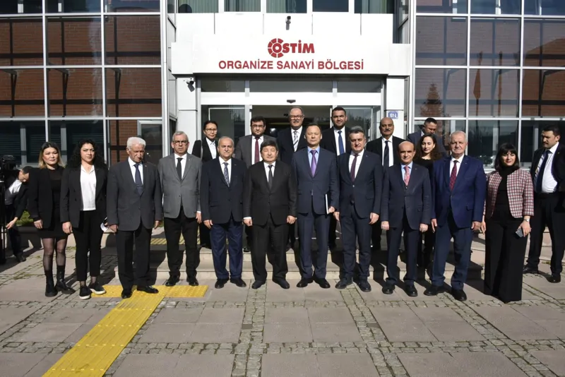 KIRGIZ CUMHURİYETİ BAKANLAR KURULU BAŞKANI OSTİMİ VE KÜMELERİ ZİYARET ETTİ.